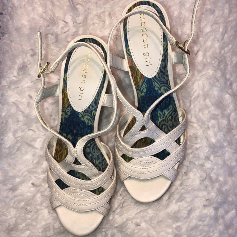 Madden Girl Wedges